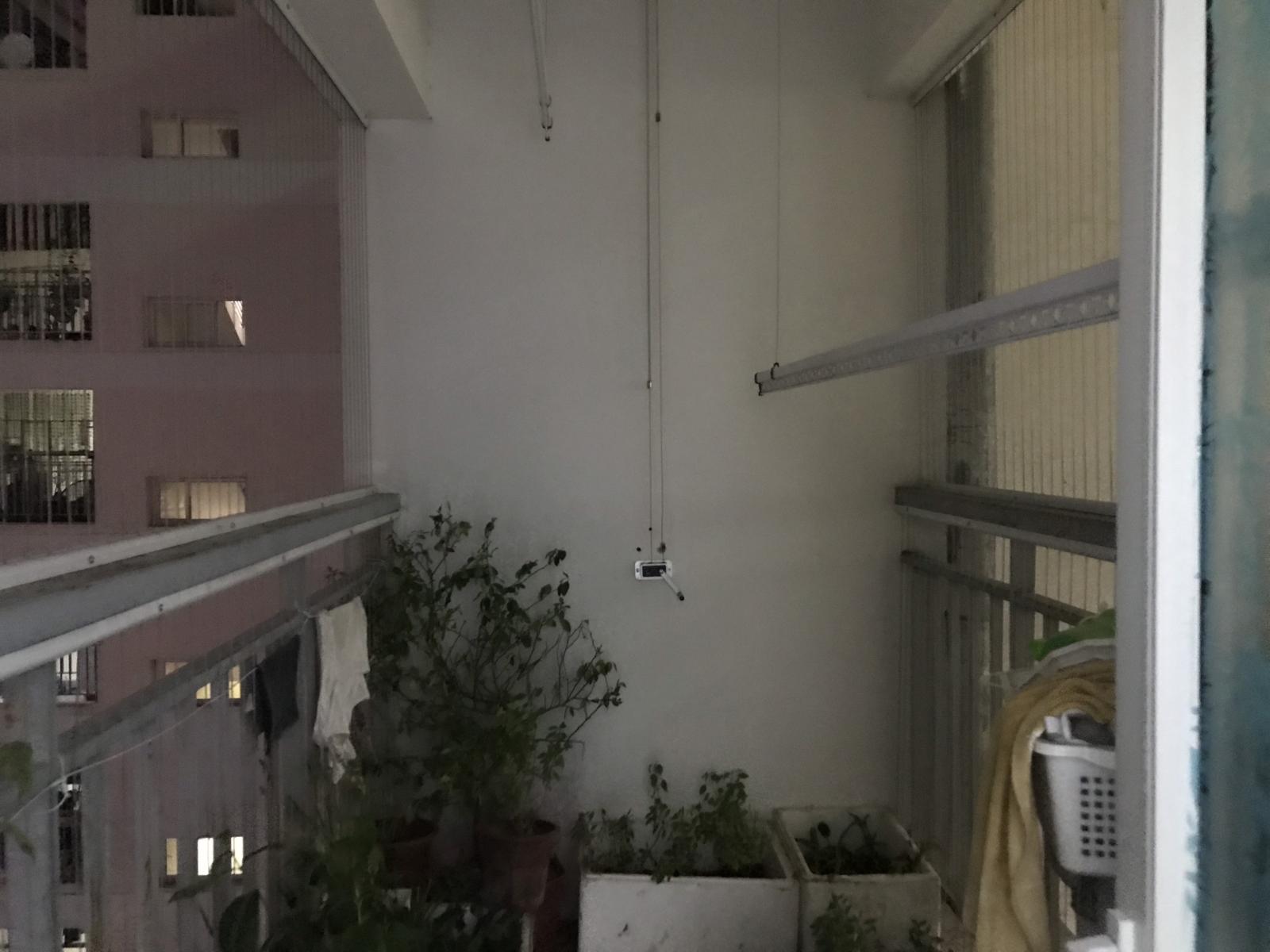 Chính chủ cho thuê căn hộ 2 phòng ngủ đồ cơ bản chung cư Hancrop Plaza KĐT Làng Quốc Tế Thăng Long đang trống vào luôn 1024117