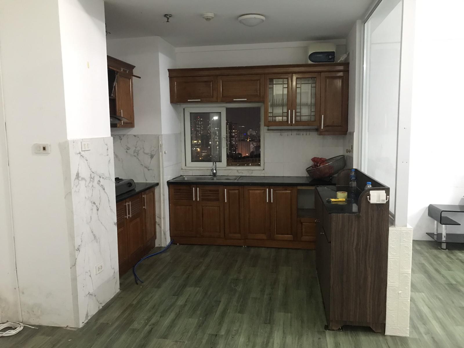 Chính chủ cho thuê căn hộ 2 phòng ngủ đồ cơ bản chung cư Hancrop Plaza KĐT Làng Quốc Tế Thăng Long đang trống vào luôn 1024117
