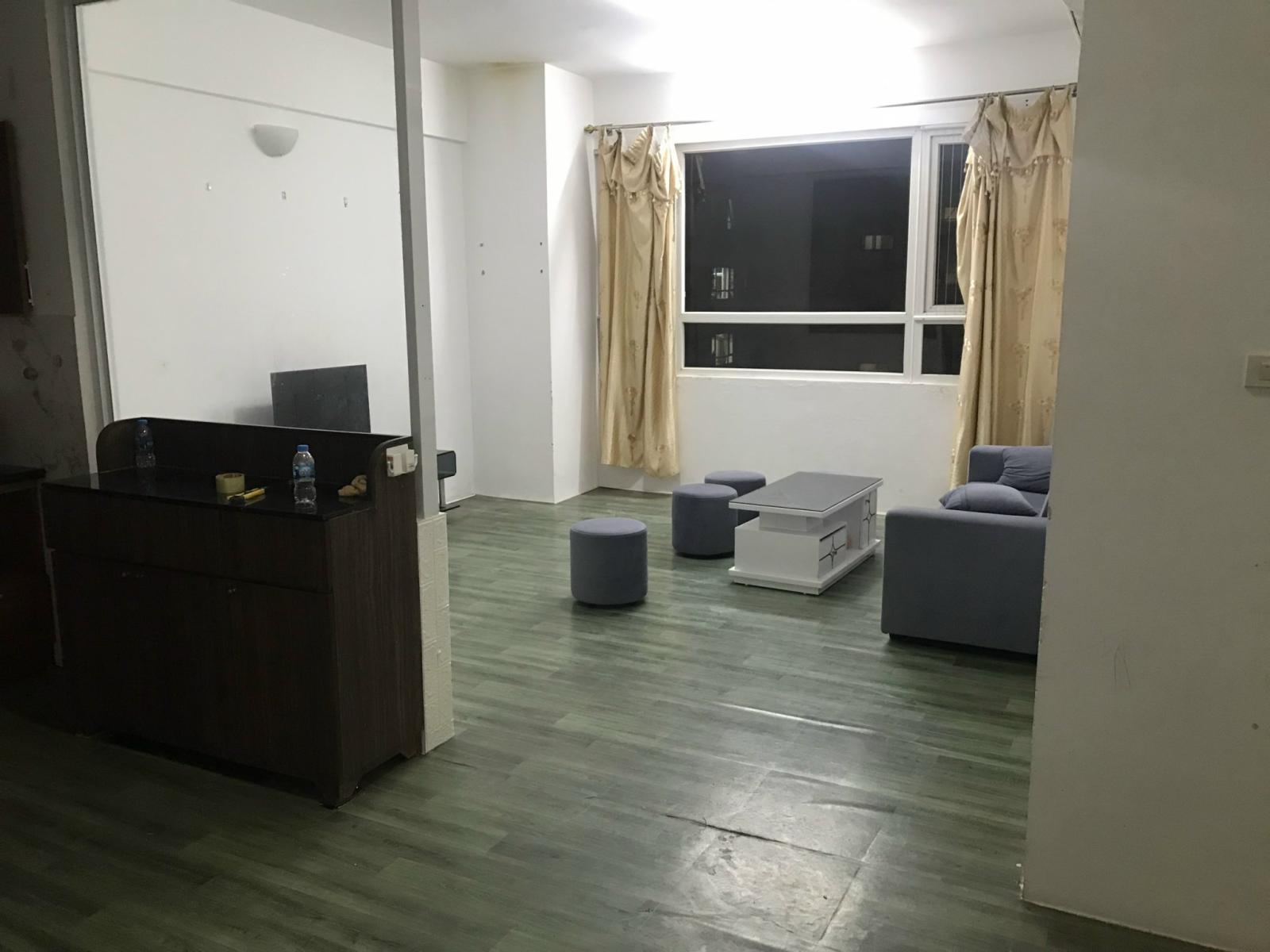Cho thuê căn hộ 2 phòng ngủ chung cư KĐT Làng Quốc Tế Thăng Long 97m2 đồ cơ bản đang trống vào luôn  1024878