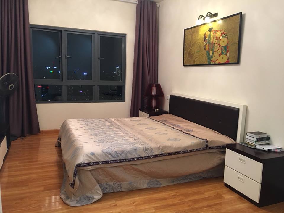 Cho thuê căn hộ tầng trung chung cư M5 Nguyễn Chí Thanh 3PN 133m2 đủ đồ nội thất, đang trống 1025144