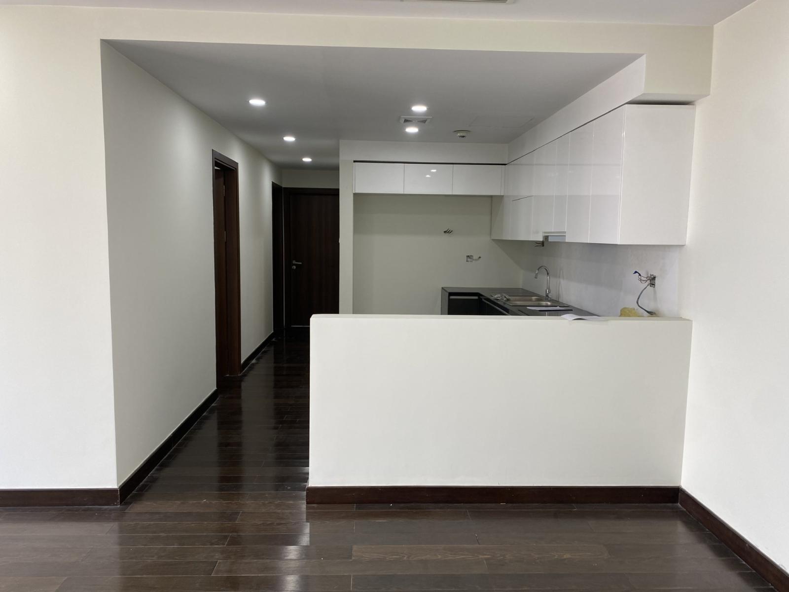 Cho thuê CHCC tại chung cư Discovery Central 8B Lê Trực, Ba Đình. Căn 110m2, 3 p ngủ. Liên hệ: 038 7847288 1025719