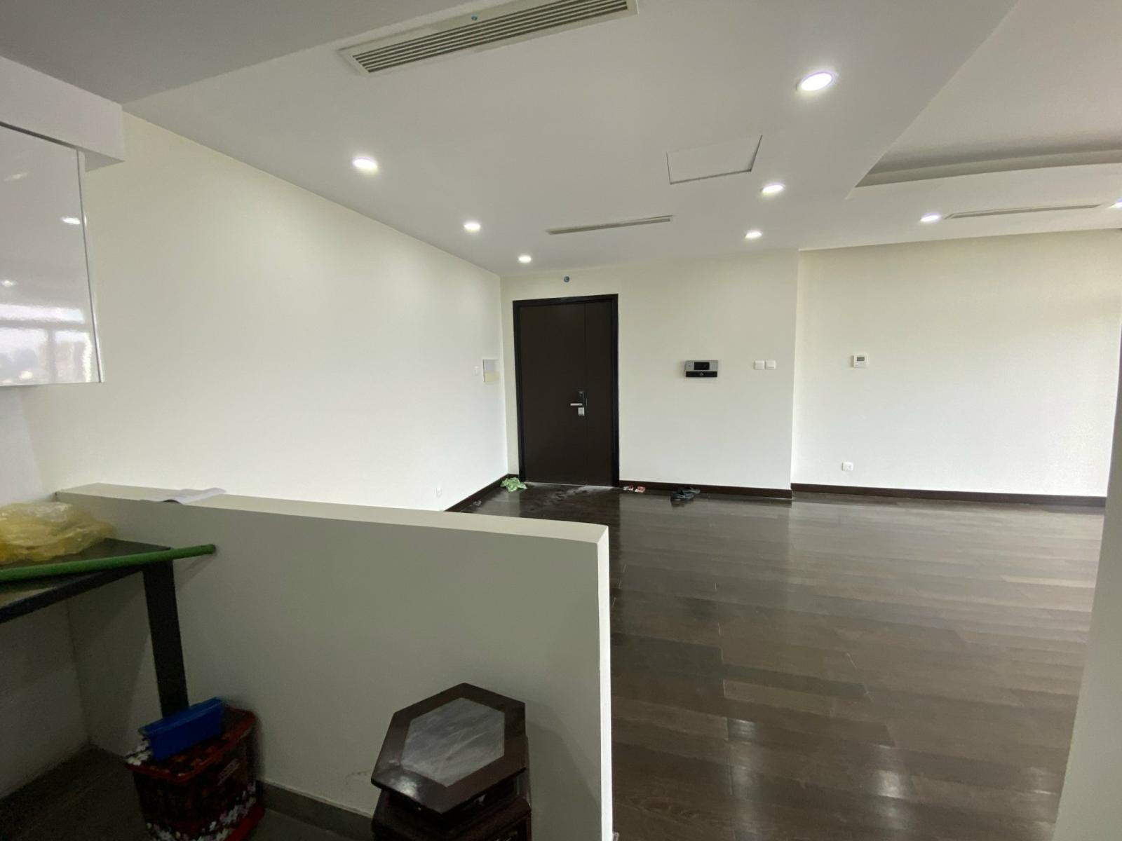Cho thuê CHCC tại chung cư Discovery Central 8B Lê Trực, Ba Đình. Căn 110m2, 3 p ngủ. Liên hệ: 038 7847288 1025719