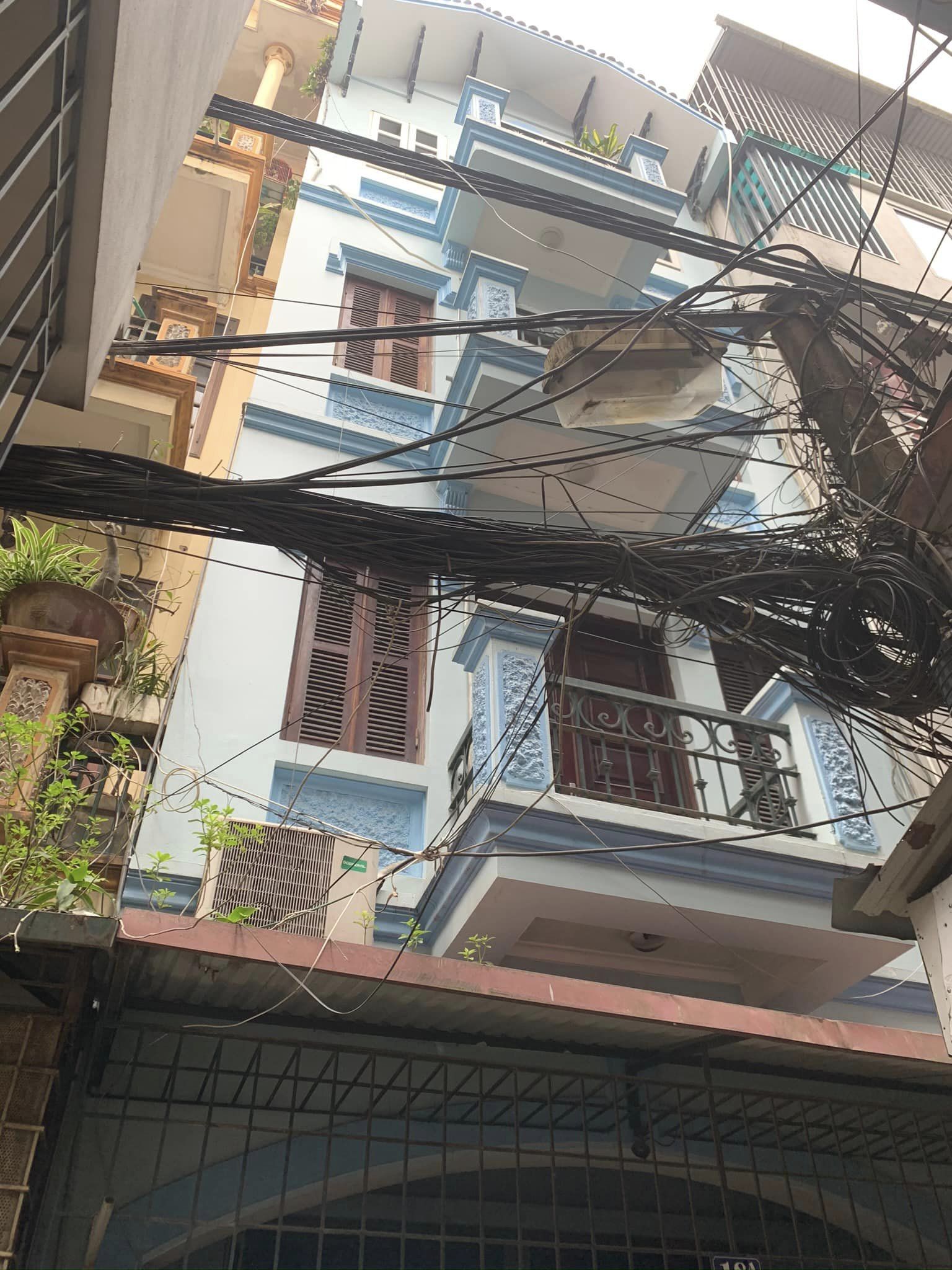 CHÍNH CHỦ Cần cho thuê nhà 5 tầng tại Nguyễn Khánh Toàn, Cầu Giấy, Hà Nội. 1027289