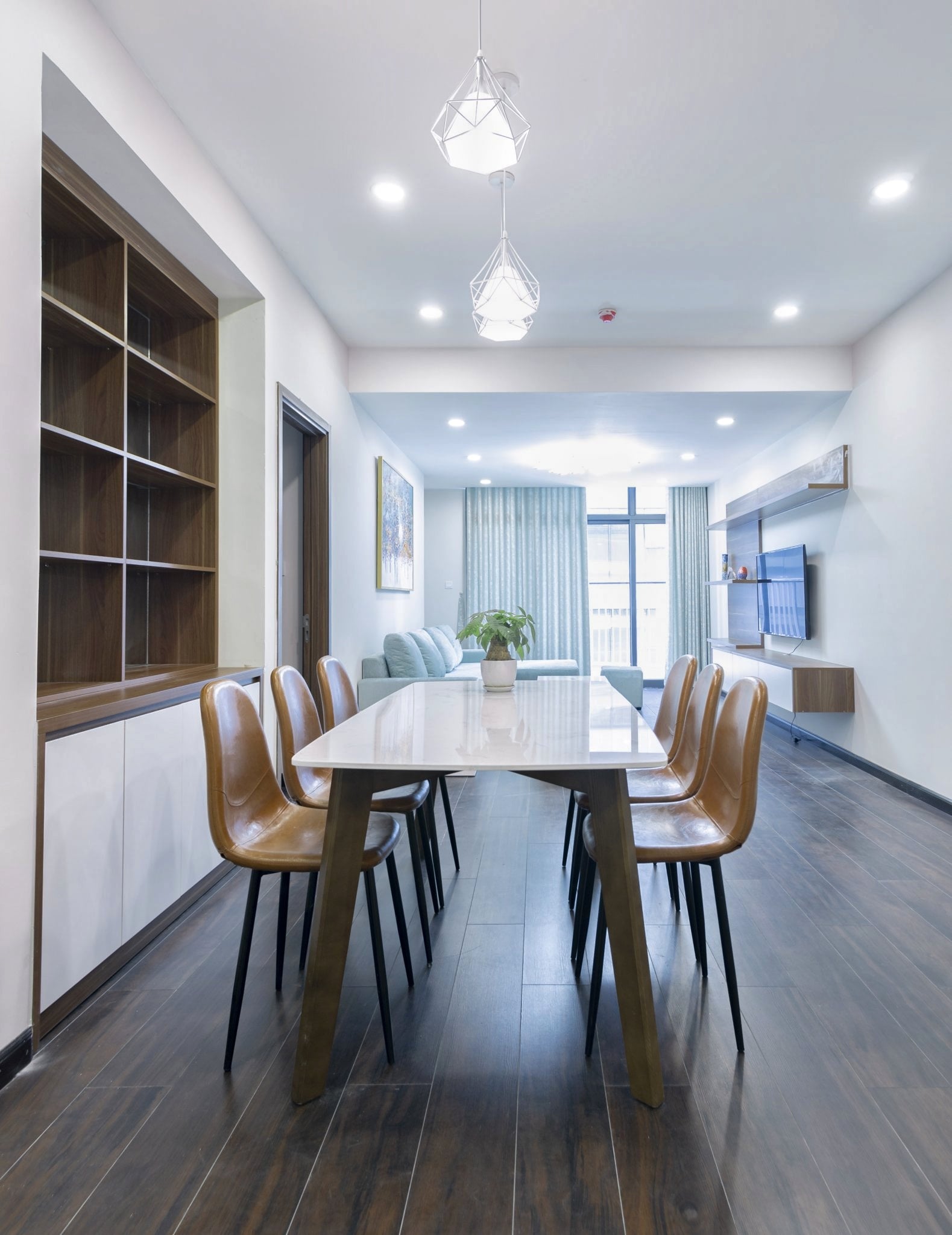 Cho thuê căn hộ tại Ngọc Khánh Plaza cạnh hồ Ngọc Khánh, Ba Đình, 112m2, 2PN full nội thất nhà đẹp  1027463