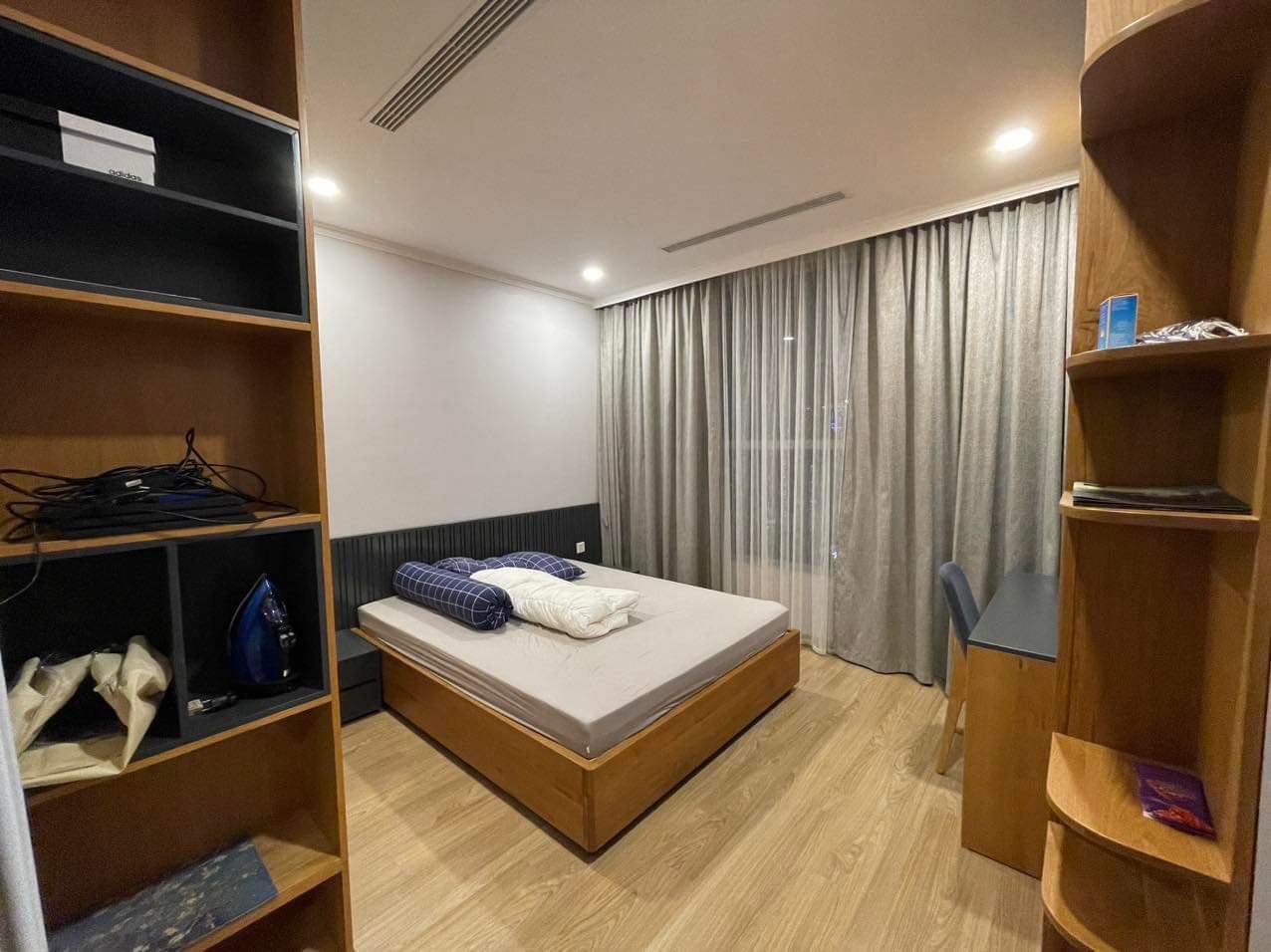Cho thuê chcc Royal City Thanh Xuân, Hà Nội, 88 m2, 2 PN, full đồ, 18 triệu nhà siêu thoáng ,đang trống ảnh thật  1029275