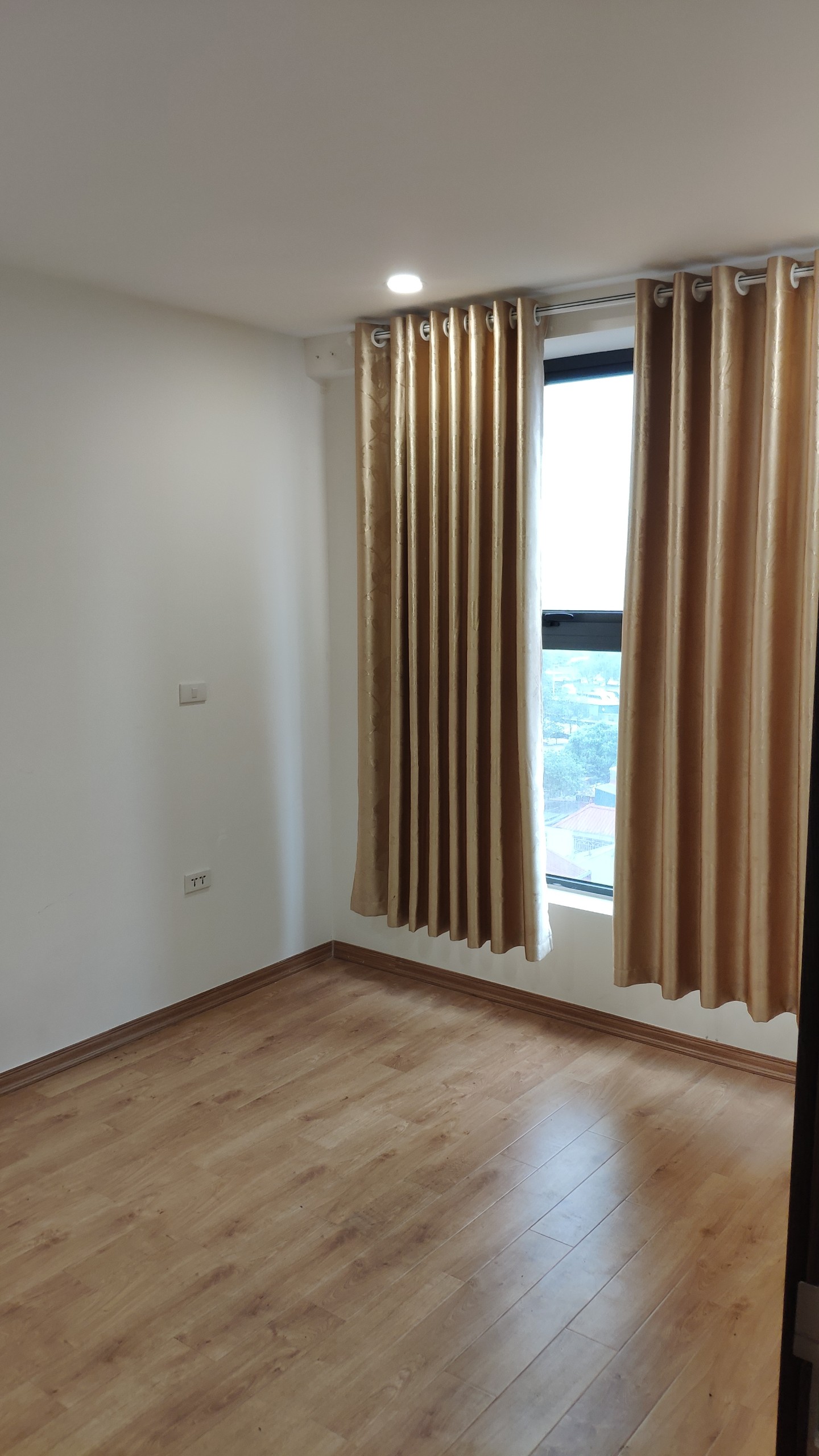 Cho thuê căn hộ 2PN chung cư T&T 120 Định Công đồ cơ bản 1030856