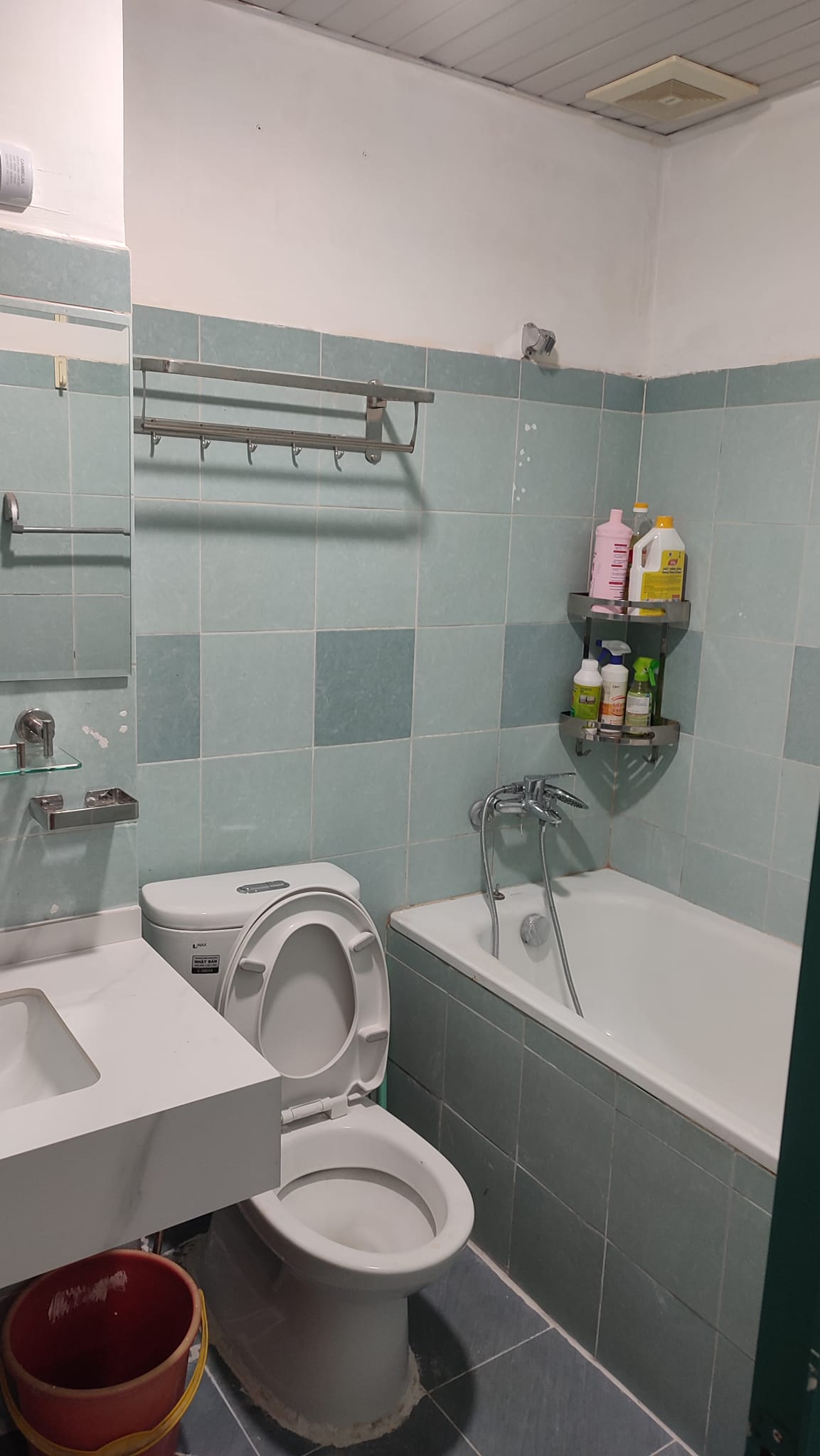 Cho thuê chung cư 671 Hoàng Hoa Thám, Ba Đình 2 phòng ngủ 74m2 đồ cơ bản đang trống vào luôn 1025400