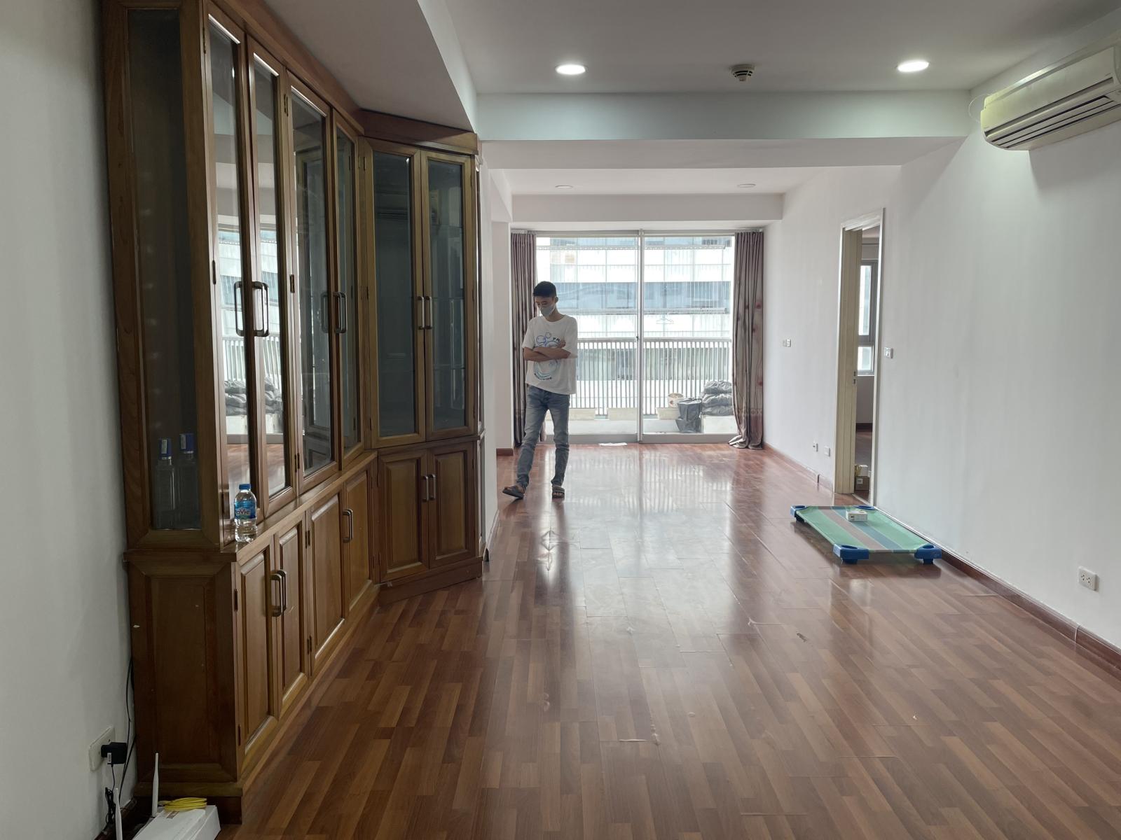 Cho thuê căn hộ Mipec Tây Sơn 125m, 2 ngủ, 2vs cơ bản 14tr vào luôn 1033188