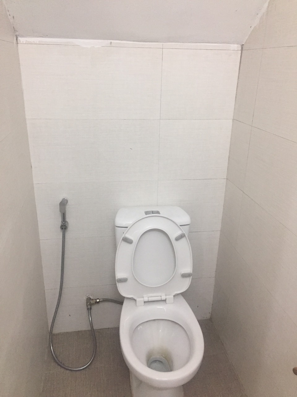 Cho thuê MBKD mặt ngõ 135 Phố Đội Cấn, Ba Đình. Khu vực sầm uất kinh doanh đỉnh. Chỉ 8tr
 1041497