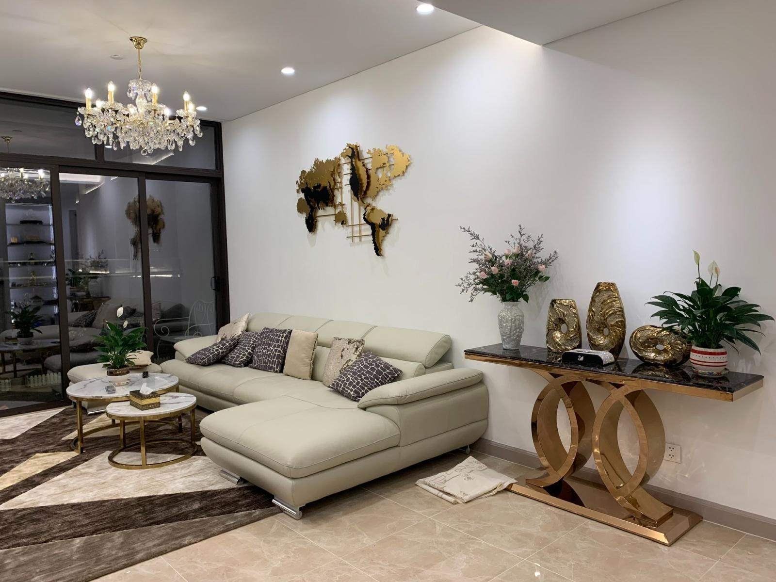 Cho thuê CHCC Sun Grand City - Thụy Khê 3PN 120m2 tầng cao view cực thoáng full nội thất nhập khẩu ( có thể vào luôn ) 1043390