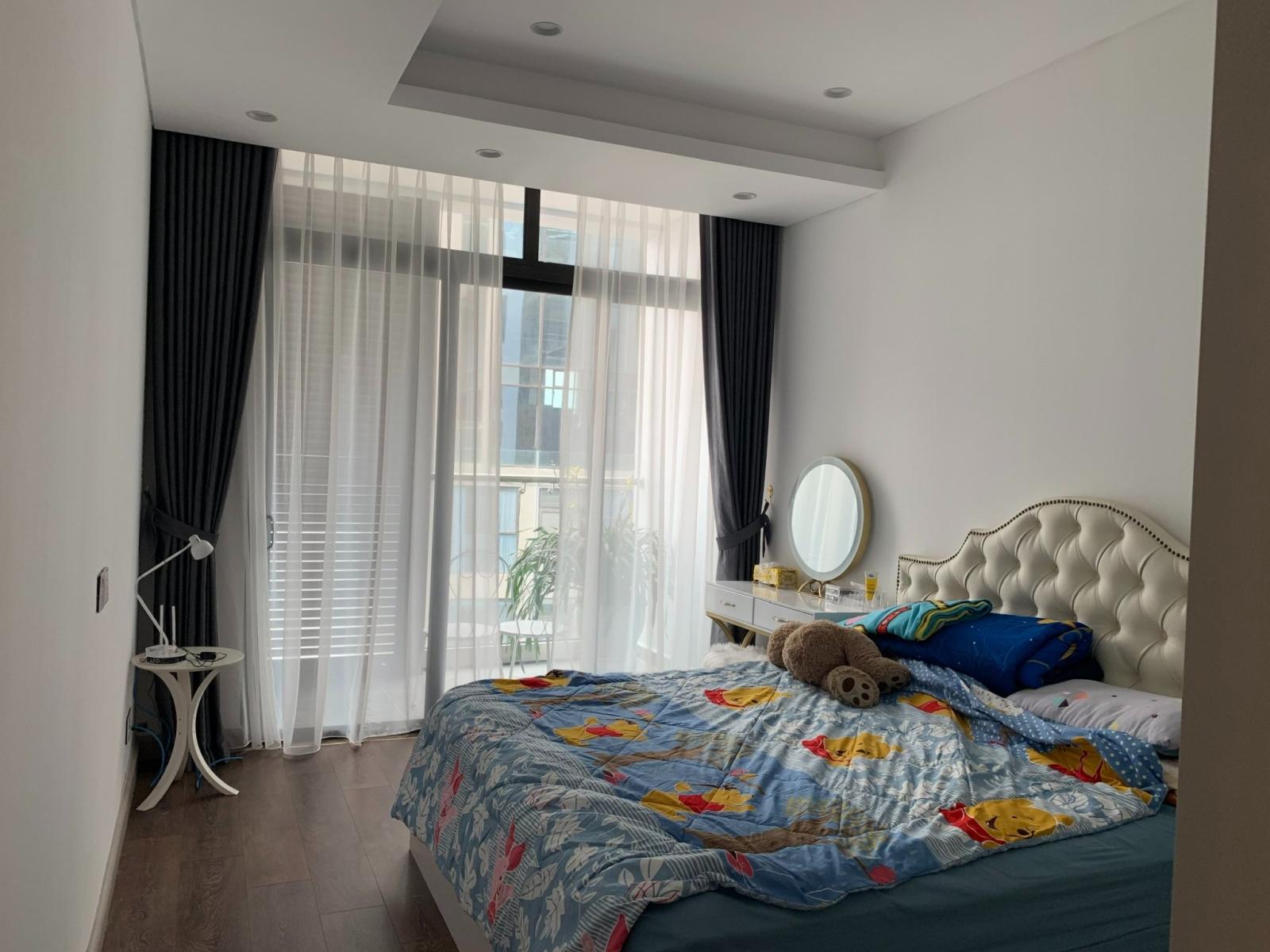 Cho thuê CHCC Sun Grand City - Thụy Khê 3PN 120m2 tầng cao view cực thoáng full nội thất nhập khẩu ( có thể vào luôn ) 1043390
