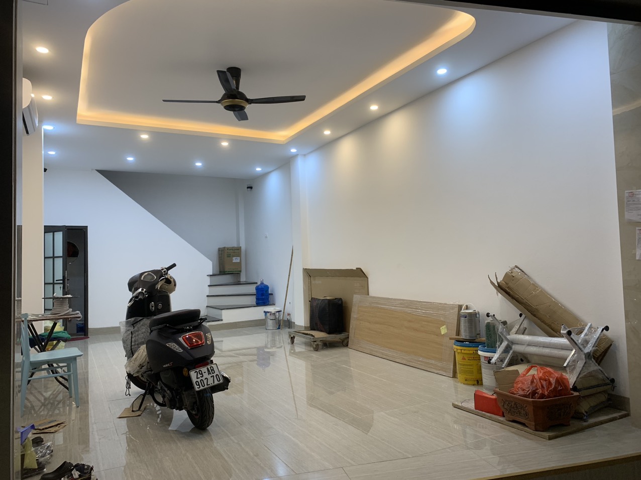 Cho thuê tầng 1 tại số 10 ngõ 44 đường Nguyễn Phúc Lai, Hoàng Cầu, Đống Đa, Hà Nội 1047330