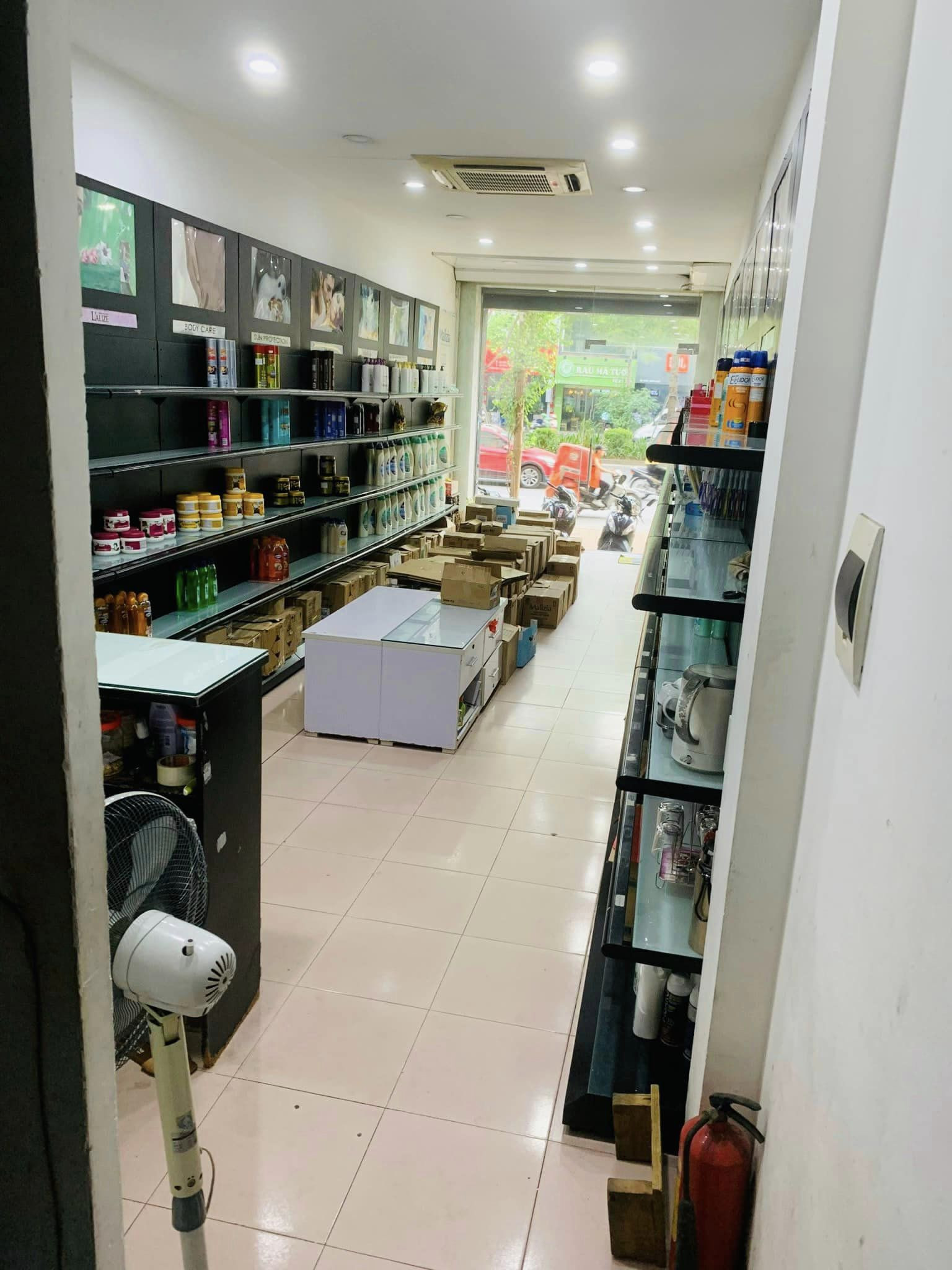Cho thuê nhà mặt phố Xã Đàn, Hà Nội Diện tích: 45m2 x 6 tầng 1051298
