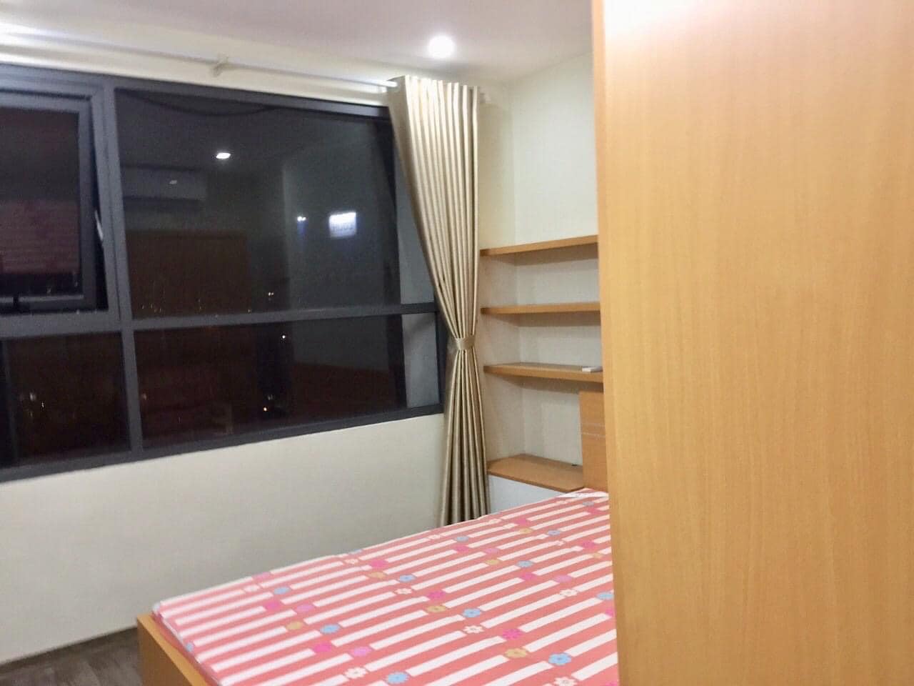 Cho thuê căn 2PN 70m2 chung cư Helios 75 Tam Trinh full đồ 1053094