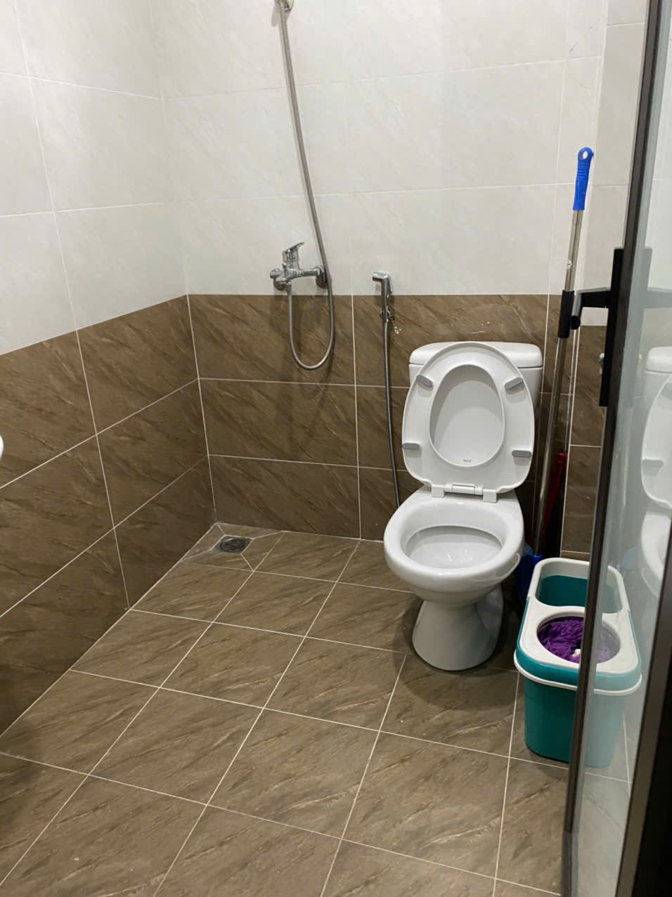 Cho thuê nhà & phòng full đồ tại 103 Phương Mai, Kim Liên – Mặt bằng tầng 1 kinh doanh + phòng ở 1104966