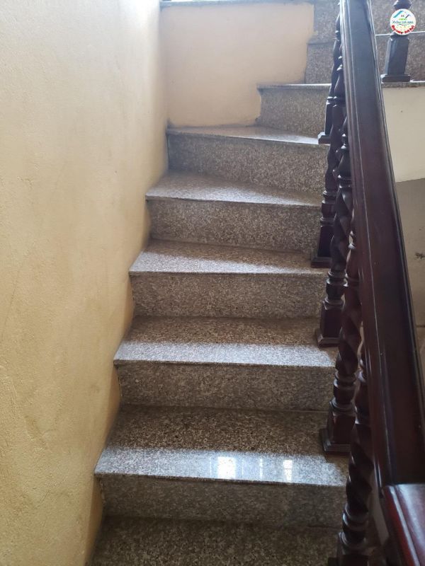 Chính chủ cho thuê nhà nguyên căn 3 tầng, phường Vĩnh Hưng, HN 1105031
