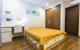 Cho thuê căn hộ 120m2, 3 phòng ngủ full nội thất, căn góc tại chung cư Golden Palm Lê Văn Lương tầng cao view siêu thoáng 