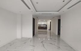 Cho thuê căn hộ chung cư 3 phòng ngủ Vimeco Nguyễn Chánh 160m2 đồ cơ bản nhà cực thoáng đang trống vào luôn
