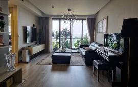 Cho thuê căn hộ tại dự án chung cư cao cấp Golden Land 275 Nguyễn Trãi, 132m2 3PN, đầy đủ nội thất