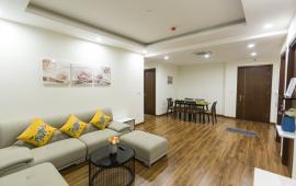 Cho thuê căn hộ 120m2, 3 phòng ngủ full nội thất, căn góc tại chung cư Golden Palm Lê Văn Lương