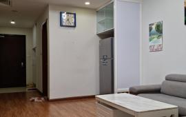 Cần cho thuê căn hộ chung cư Discovery Cầu Giấy, 2n2wc full nội thất giá 15tr/tháng