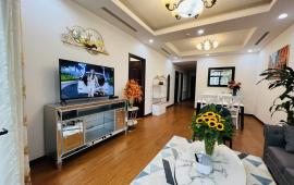 Cho thuê căn hộ chung cư Goldseason 47 Nguyễn Tuân 2 phòng ngủ full nội thất