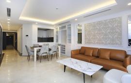 Cho thuê căn hộ 2 phòng ngủ hướng mát nội thất đẹp chung cư D'. Le Roi Soleil 69 Xuân Diệu, Quảng An.
